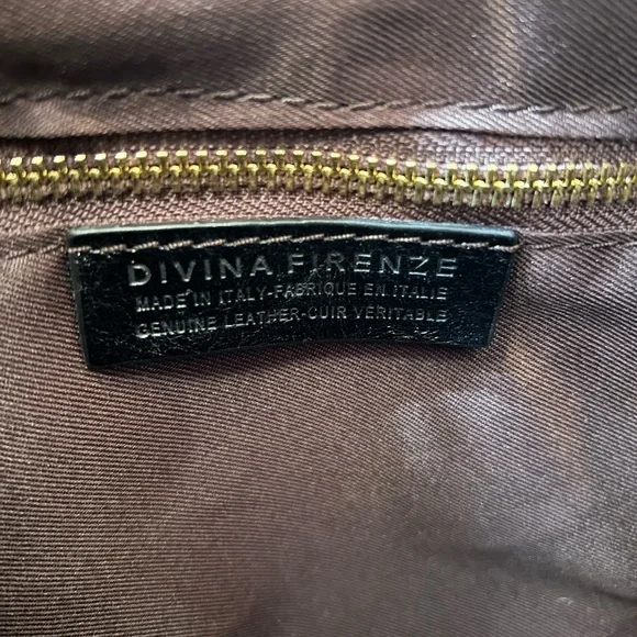 DIVINA FIRENZE Black Leather Tassel Bucket Bag | Small/Mini | Made in Italy - Picture 9 of 9